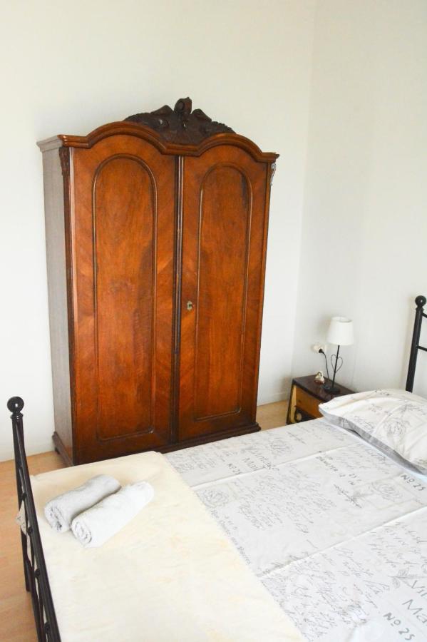 Apartman Klara Murter Exteriör bild
